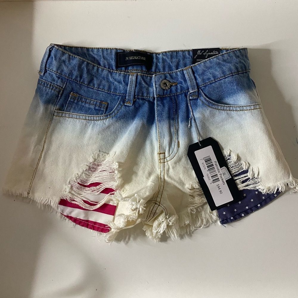 JW Signature Patriot Pockets Woman’s Denim Shorts Size Small